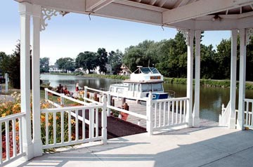 Image of Gazebo at the Erie Canal in Spencerport